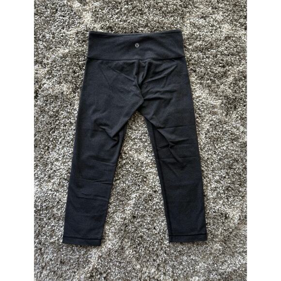 Lululemon Cropped Dark Gray Black Heather Leggings size 4 - Picture 6 of 11